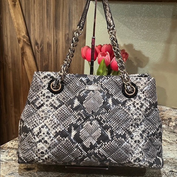 kate spade Handbags - Kate Spade EUC  Large Satchel Quilted Snakeskin-Embossed Gold-Tone Hardware